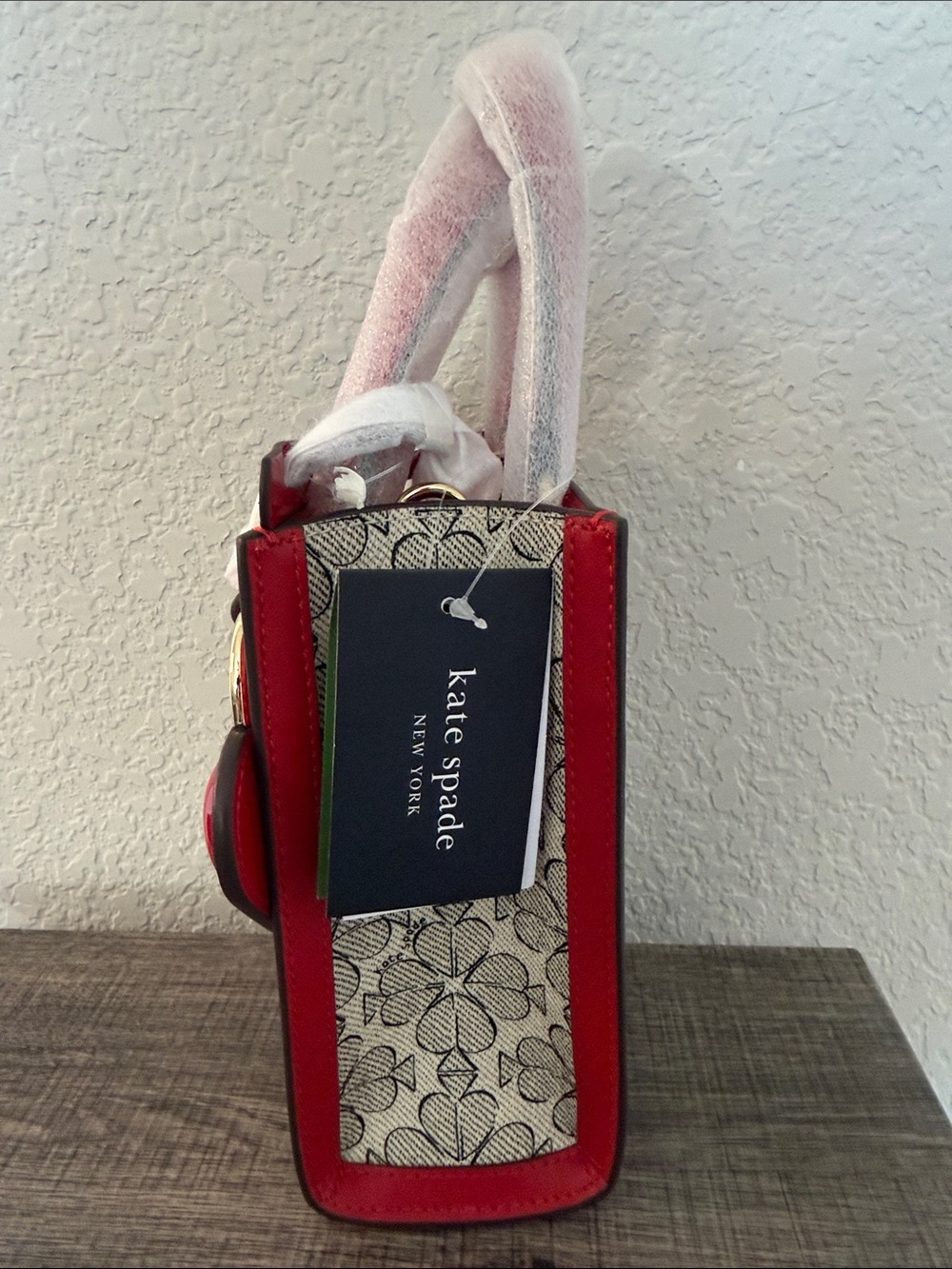 Kate Spade New York Spade Flower
Coated Canvas Manhattan Mini Tote - NWT - Picture 11 of 16